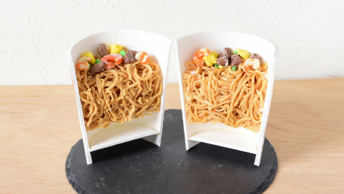 カップヌードルのケーキ