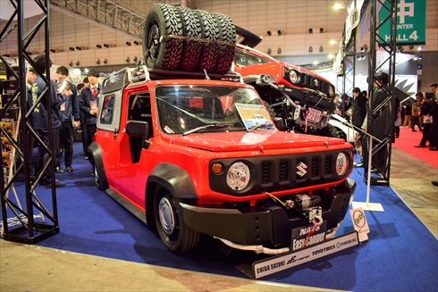 ジムニーを限界まで車高を下げたようなカスタムカー「NATS Easy Camper」