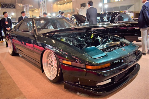 福島県理工専門学校はトヨタ 3代目スープラをカスタムした「EVスープラ」を出展