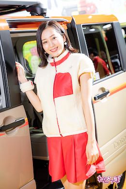 東京オートサロン コンパニオン キャンギャル コスプレイヤー 幕張メッセ 自動車 モータースポーツ