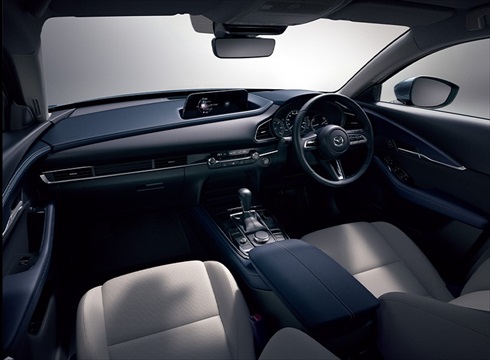 マツダ「CX-30」