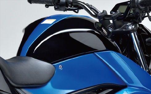 スズキ「ジクサー」