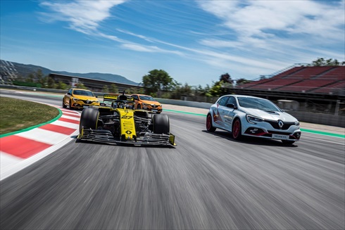 ルノー「メガーヌ ルノー・スポール トロフィーR」