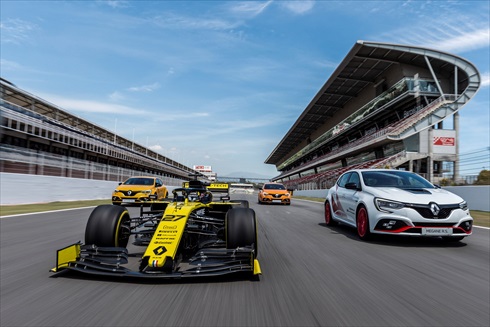 ルノー「メガーヌ ルノー・スポール トロフィーR」