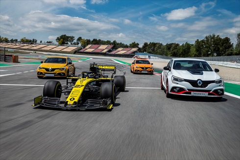 ルノー「メガーヌ ルノー・スポール トロフィーR」