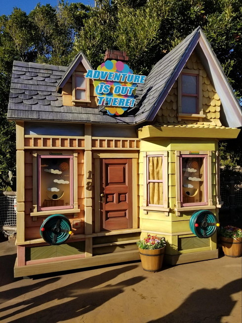 ピクサーエンタメ