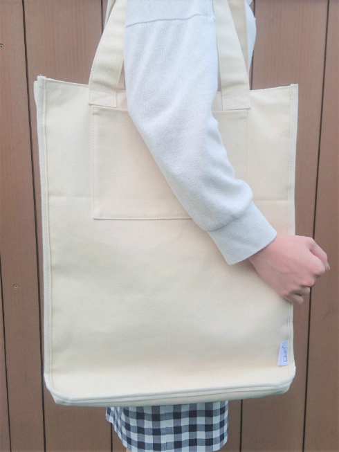 エマデトートバッグ