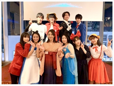 瀬戸朝香 広瀬すず 広瀬アリス 北乃きい 伊原六花 岐洲匠 コスプレ 仮装 新年会 フォスター 事務所 ブログ