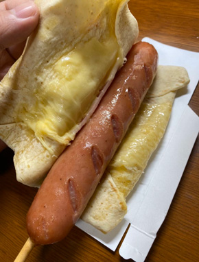 チーズハムフランクブリトー