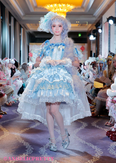 妖精をテーマにした美しいドレスにうっとり 令和最初の「Angelic