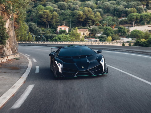 ランボルギーニ ヴェネーノ ロードスター