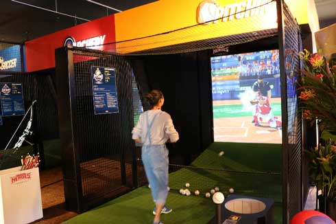 レジェンドスポーツヒーローズ オフィスヒーローズ 野球 サッカー デジタルスポーツマシン 福利厚生