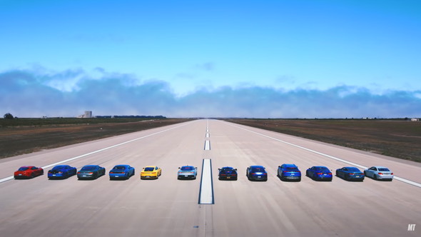 ドラッグレース スーパーカー 世界最速