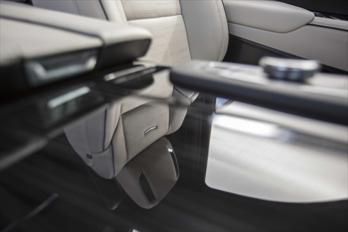 キャデラック「エスカレード」