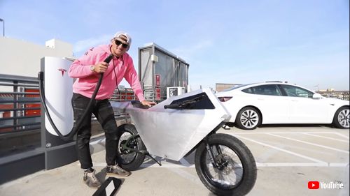 サイバートラック 自転車 サイバーバイク