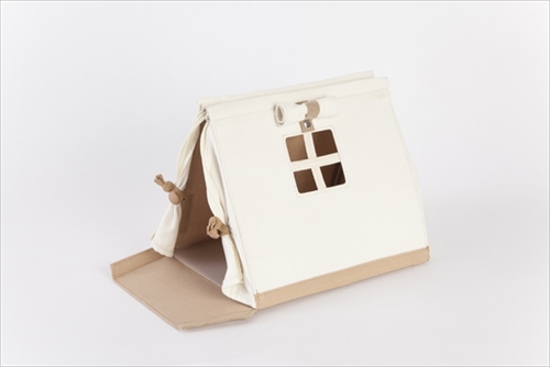 ハリネズミキャリーハウス