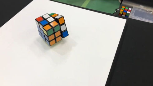 全自動ルービックキューブ