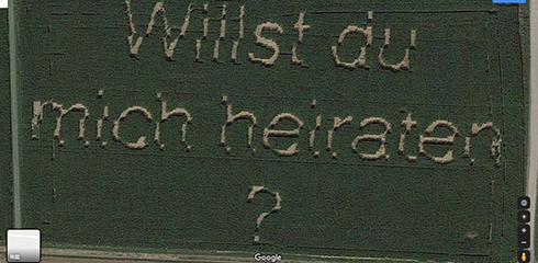 トウモロコシ畑でプロポーズ　個人的な求婚メッセージがGoogleマップを通して世界中に知られることに