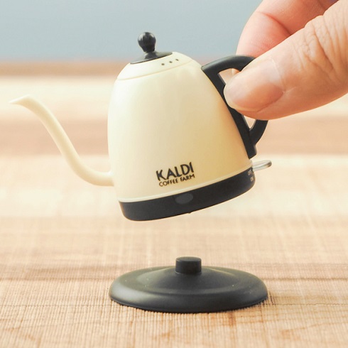 （「カルディ」のミニチュアフィギュアがもらえるキャンペーン）