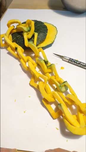 カボチャ カービング 彫刻 チェーン 鎖 gaku 作品