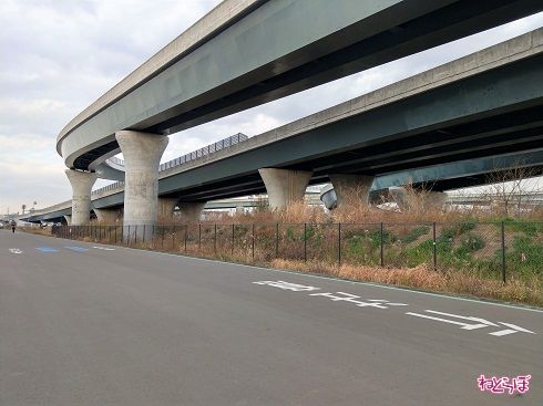 海老名ジャンクションもすぐ隣です