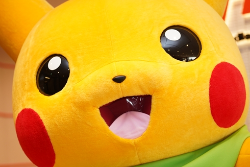 ピカチュウ ポケモン