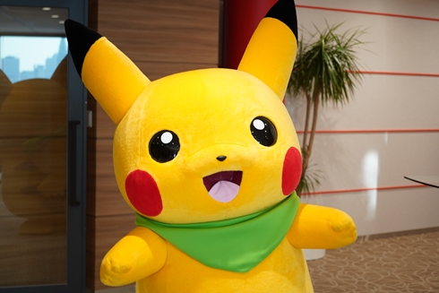 ピカチュウ ポケモン