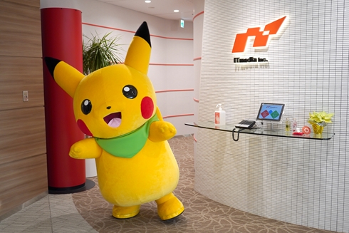 ピカチュウ ポケモン