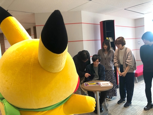 ピカチュウ ポケモン