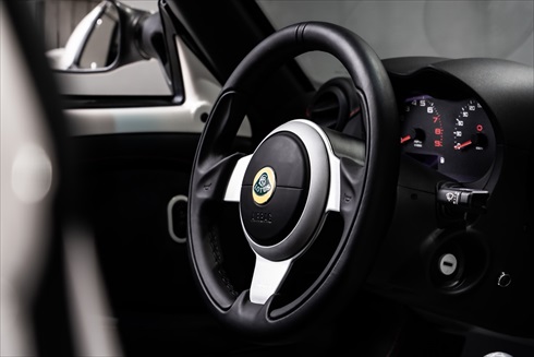 ロータス エリーゼ 220