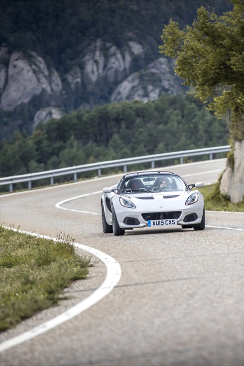 ロータス エリーゼ 220