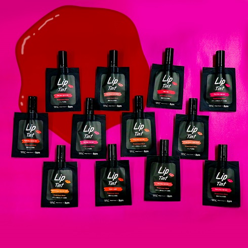 （「3COINS」パウチ型の新作コスメ）