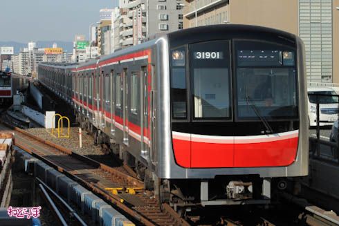 海外 鉄道 通勤 二階建て 塗装 御堂筋線 オーストラリア シドニー シドニートレインズ