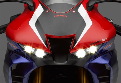 ホンダ「CBR1000RR-R FIREBLADE」