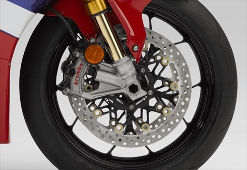 ホンダ「CBR1000RR-R FIREBLADE」