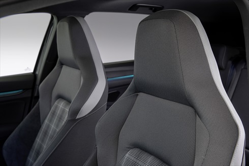 フォルクスワーゲン「ゴルフGTD」