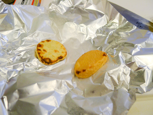 アルミホイルに蘇がくっついたところ