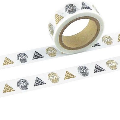 （エジプトモチーフのステーショナリーグッズが登場）