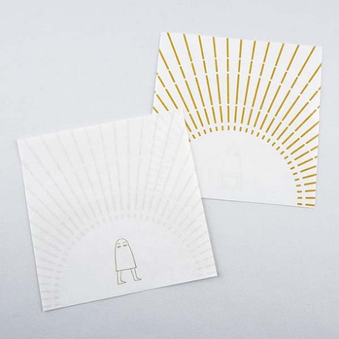 （エジプトモチーフのステーショナリーグッズが登場）