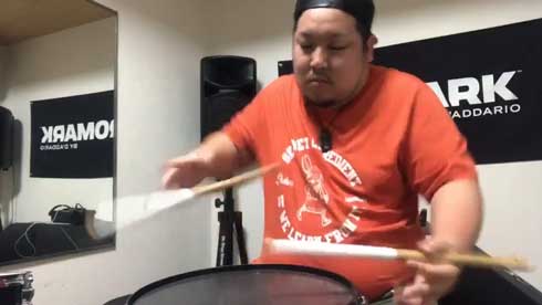 スティック回し ドラマー 初音ミクの消失 トリック フリースタイルドラマーKoh