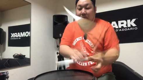 スティック回し ドラマー 初音ミクの消失 トリック フリースタイルドラマーKoh