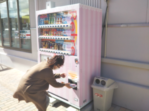 ベビー用紙おむつの自動販売機