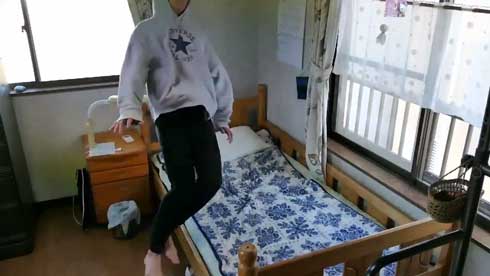 どうぶつの森 寝方 真似 動画 似てる ものまね