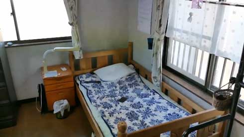 どうぶつの森 寝方 真似 動画 似てる ものまね