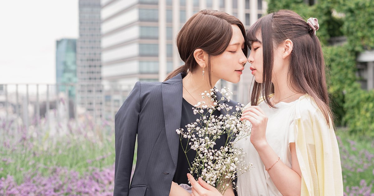 百合好き集まれー！ 肌色大好きな女性カメラマン、羊肉るとんの