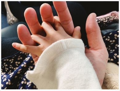 水嶋ヒロ 娘 絢香 長女 次女 ブログ 育児