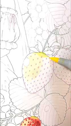 紙の上にイチゴが実っていく……！ イラストの色塗り過程を撮影