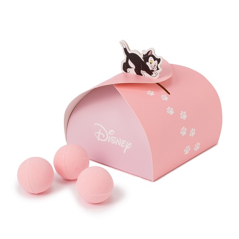 （Francfrancからピノキオのオリジナルデザインアイテムが登場）