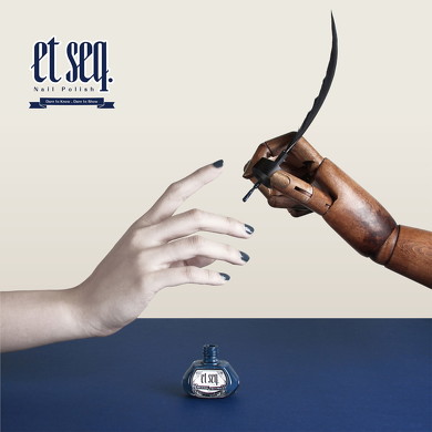 羽ペンネイルポリッシュ