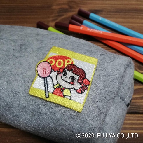 （不二家のお菓子が便利グッズになって登場）